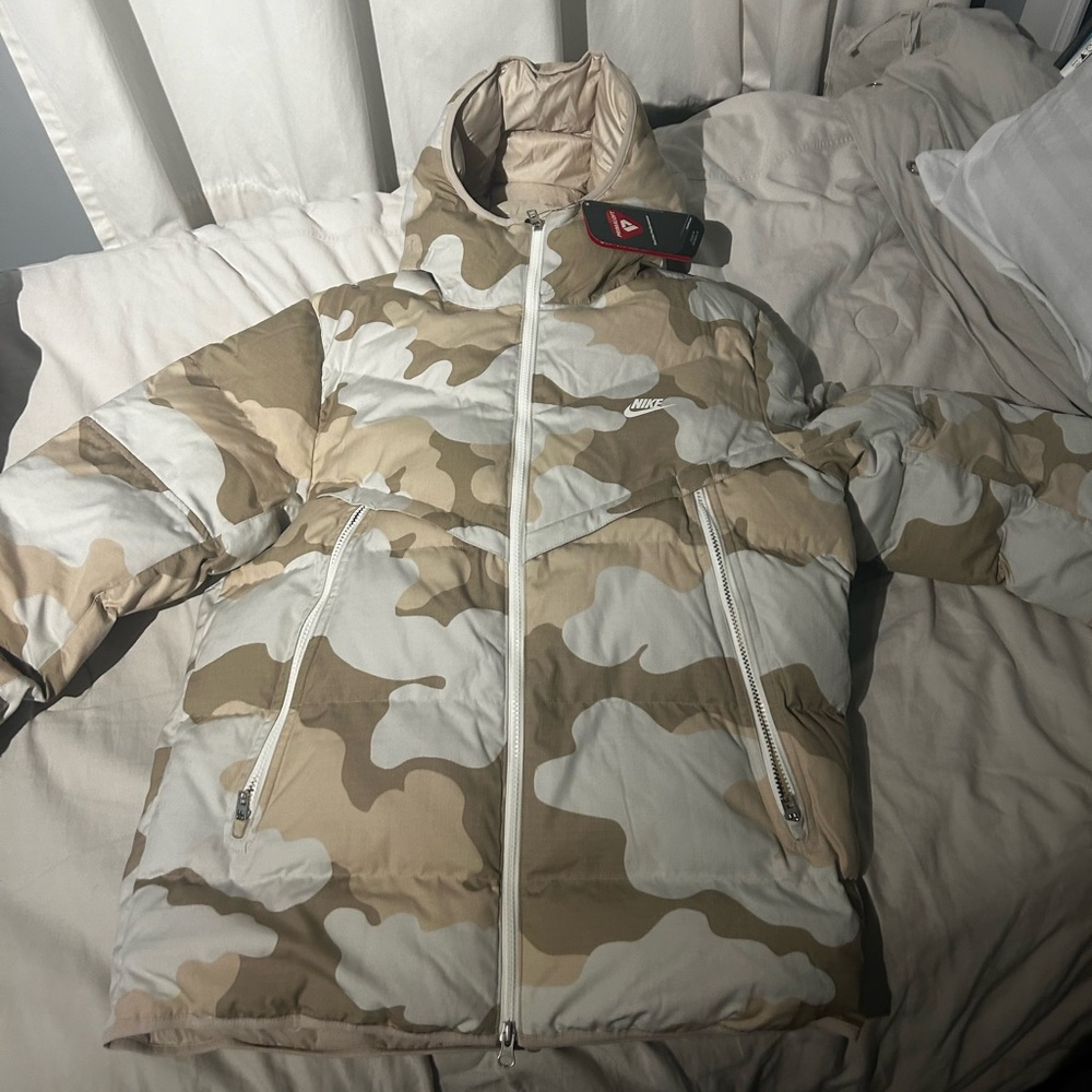 Nike camo puffer